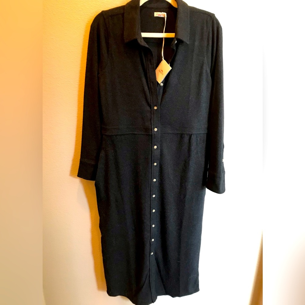 NWT Faherty Women Legend Sweater Long Dress. Size M. HBT-Heathered Black Twill